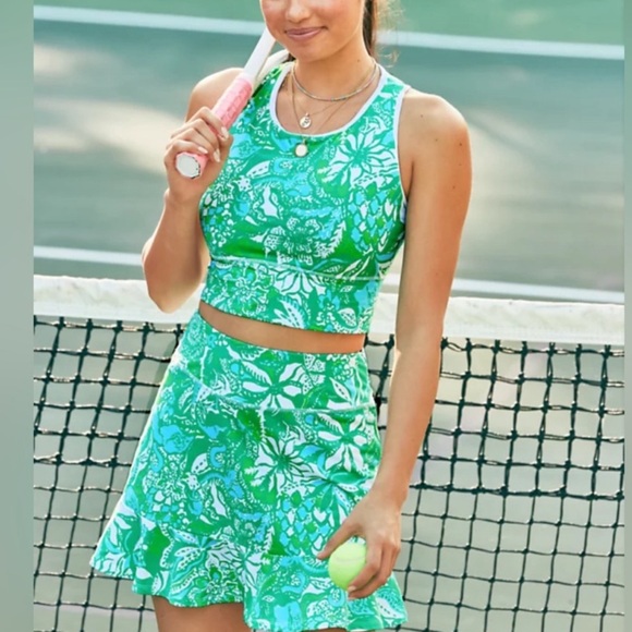 Lilly Pulitzer Zadora Skort & Top Set UPF50. LG Top Med Skort. - Picture 8 of 9